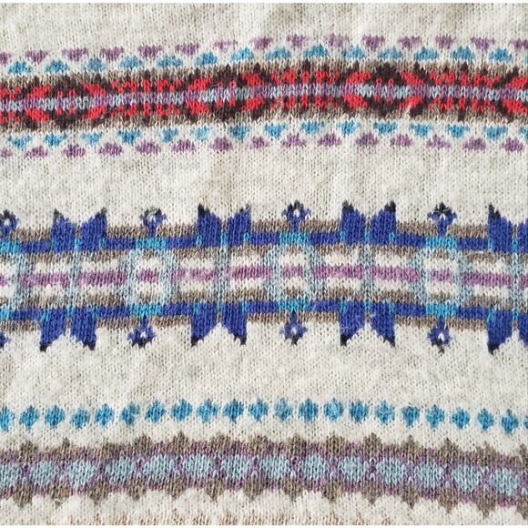 Abercrombie & Fitch Cute Seasonal Wool Super Soft Christmas Sweater Size Large - Picture 3 of 6